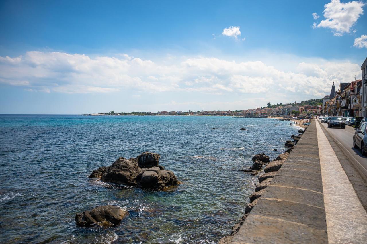 فيلا جيارديني ناكسوسفي La Casetta Azzurra Naxos المظهر الخارجي الصورة